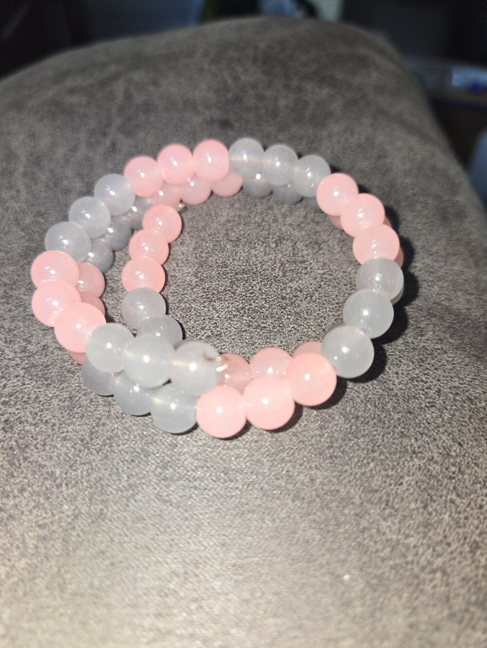 Glass Bead Memory Wire Wrap Bracelet Handmade. 519